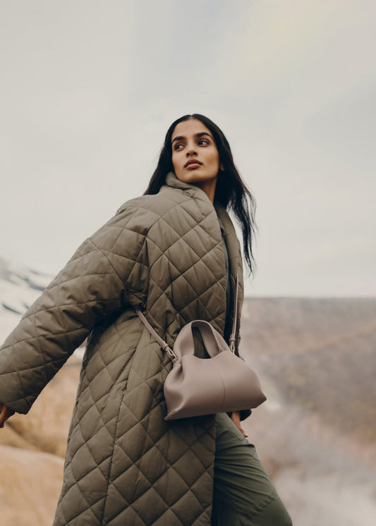 Polene Numéro Neuf Mini
EDITION TEXTURED TAUPE