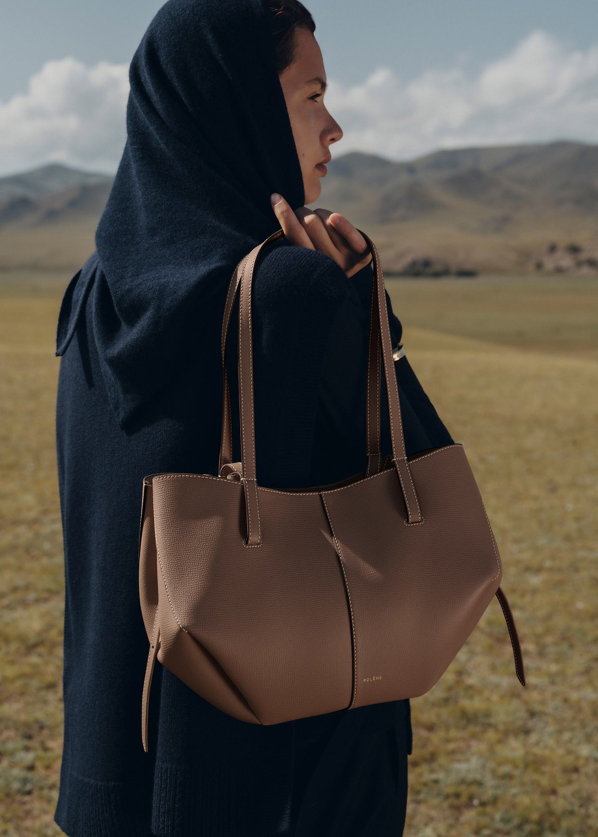 Polene Cyme Mini
EDITION TEXTURED ROOT