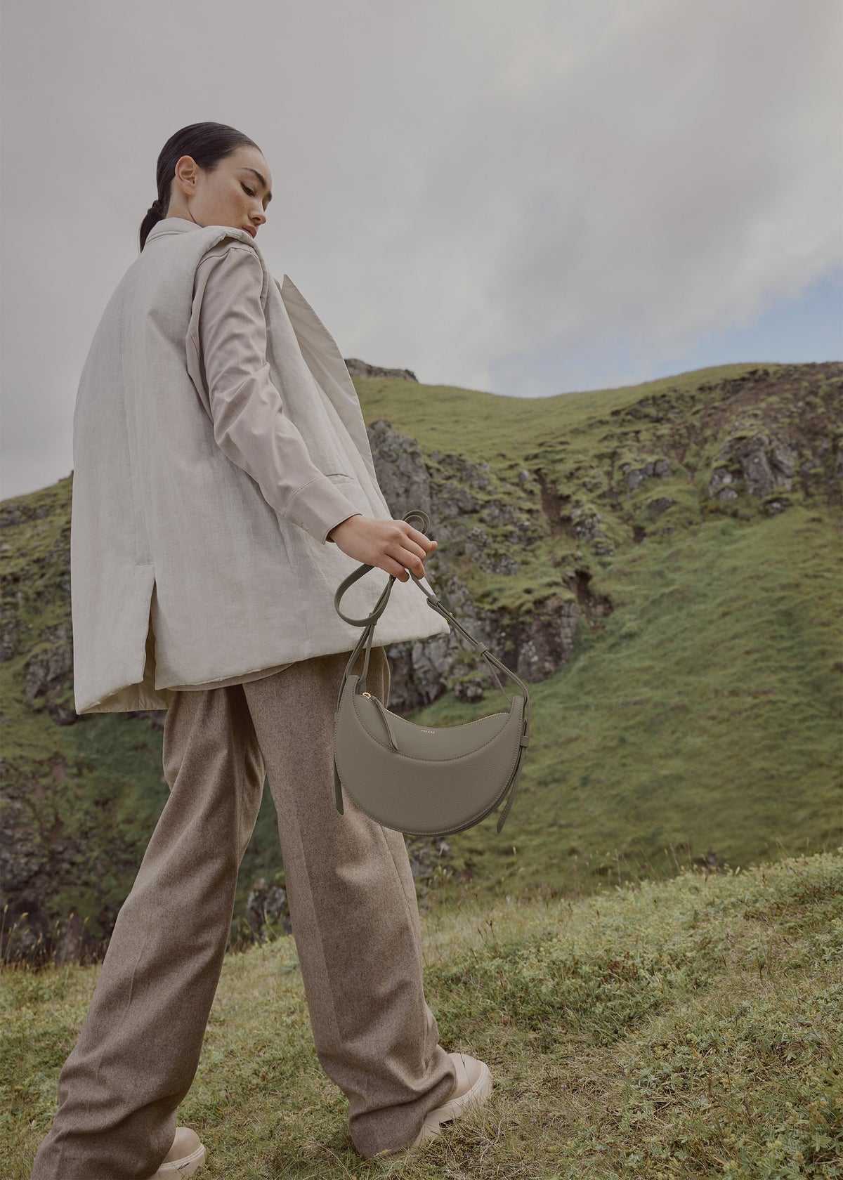 Polene Numéro Dix
Edition textured olive