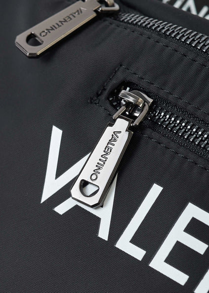 VALENTINO BAGS
Unisex Kylo Belt Bag In Black