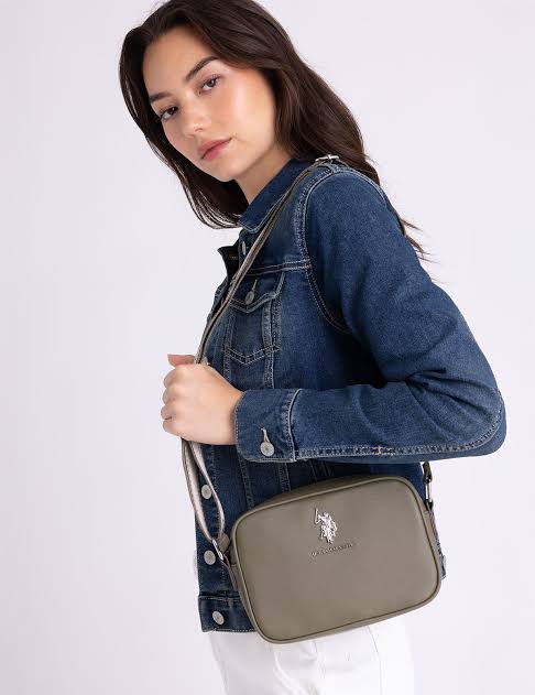 US Polo ASSN Classic Zip Crossbody Bag in olive