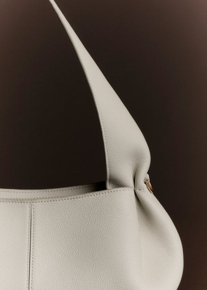 Polene Numéro Neuf East West
EDITION TEXTURED Chalk