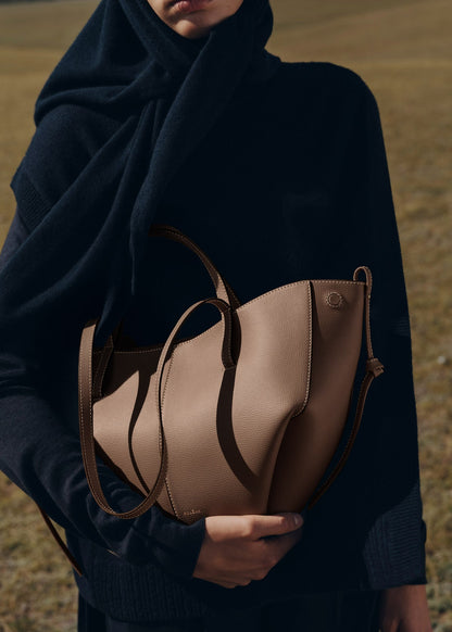 Polene Cyme Mini
EDITION TEXTURED ROOT