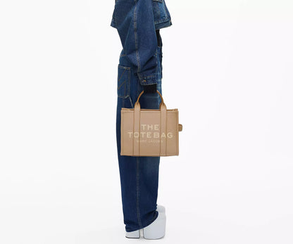 The leather medium tote bag Marc Jacobs