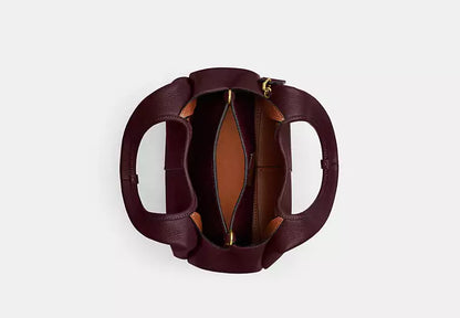 Lana Coach Bag in burgundy