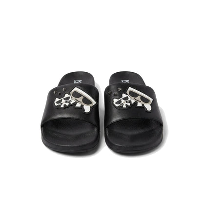 Karl Slipper Black