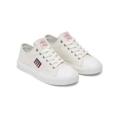 GANT Nautilana Canvas Sneakers in Off-White